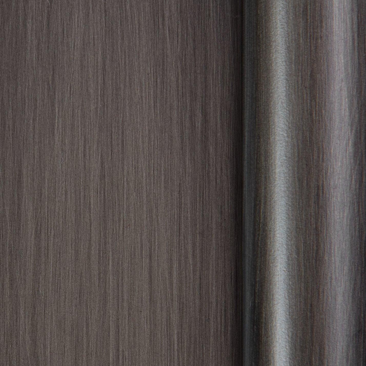 Pivot Hinge